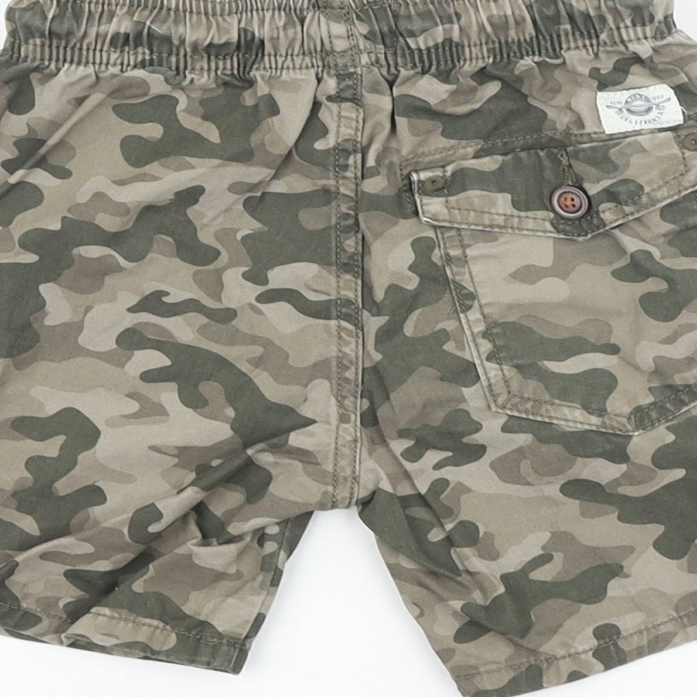 NEXT Boys Brown Camouflage 100% Cotton Chino Shorts Size 6 Years Regular Tie