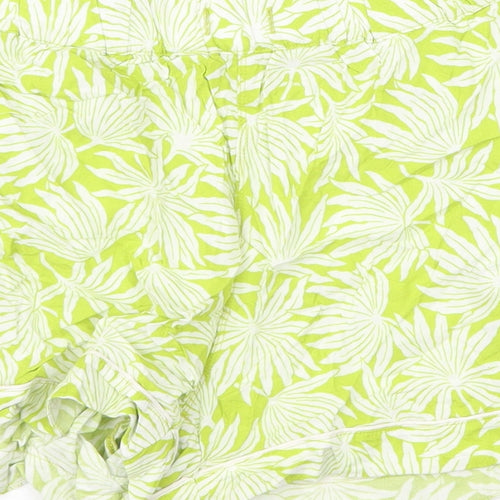 Uniqlo Womens Green Floral Viscose Bermuda Shorts Size M Regular Pull On