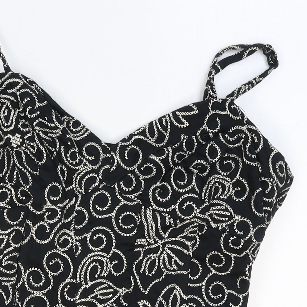 Preworn Womens Black Floral Polyester Basic Tank Size 36 V-Neck