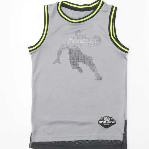Andi Boys Grey Polyester Basic Tank Size M Scoop Neck Pullover