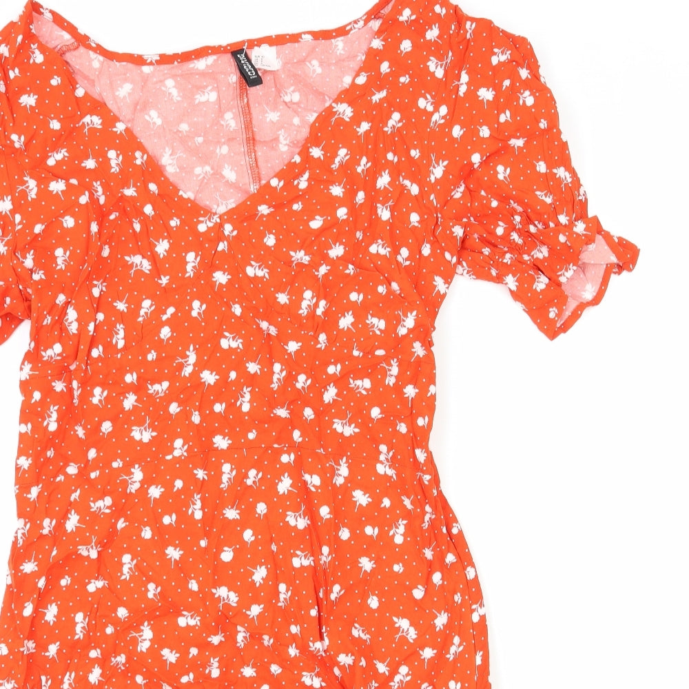 H&M Womens Red Floral Viscose A-Line Size M V-Neck Zip