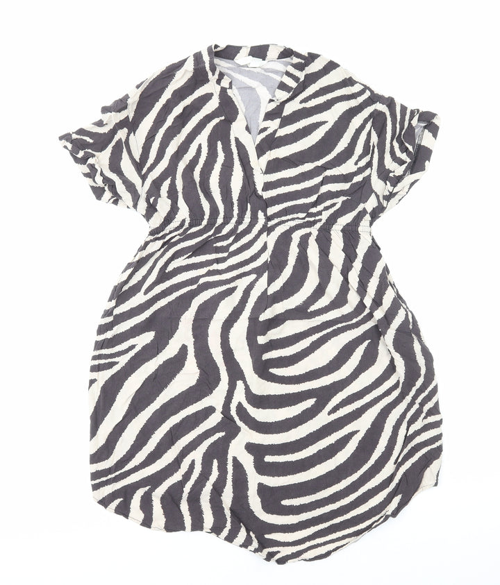 H&M Womens Black Animal Print Viscose Mini Size S V-Neck Pullover - Zebra Print