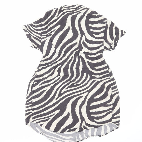H&M Womens Black Animal Print Viscose Mini Size S V-Neck Pullover - Zebra Print