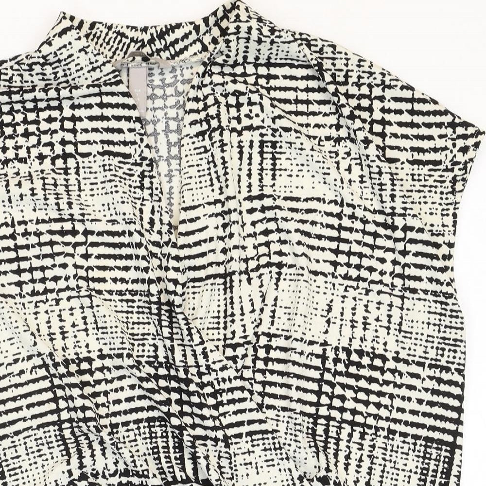 H&M Womens Multicoloured Plaid Polyester Basic Blouse Size L V-Neck