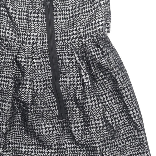 Preworn Womens Black Plaid Cotton Mini Size 10 Off the Shoulder Zip