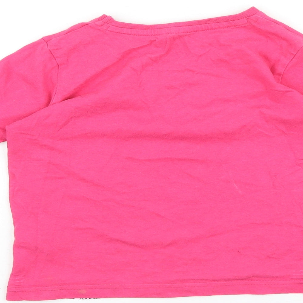 Preworn Girls Pink 100% Cotton Basic T-Shirt Size 6 Years Round Neck Pullover - LOL Dolls