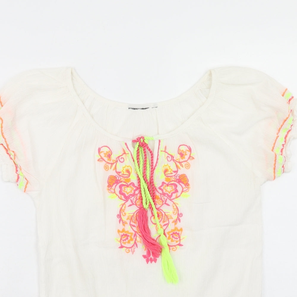 Preworn Womens White Geometric Cotton Basic T-Shirt Size 8 Round Neck