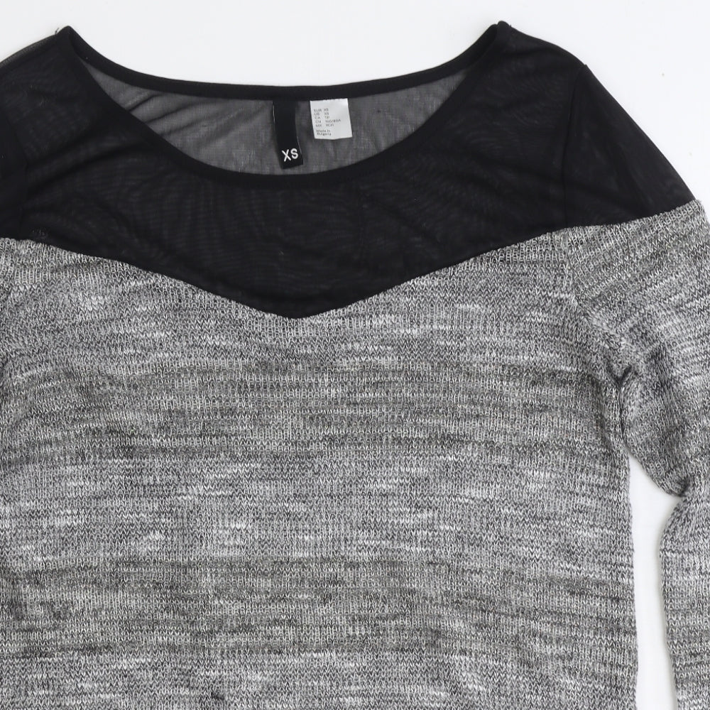 Preworn Womens Grey Geometric Polyester Basic Blouse Size XS Round Neck