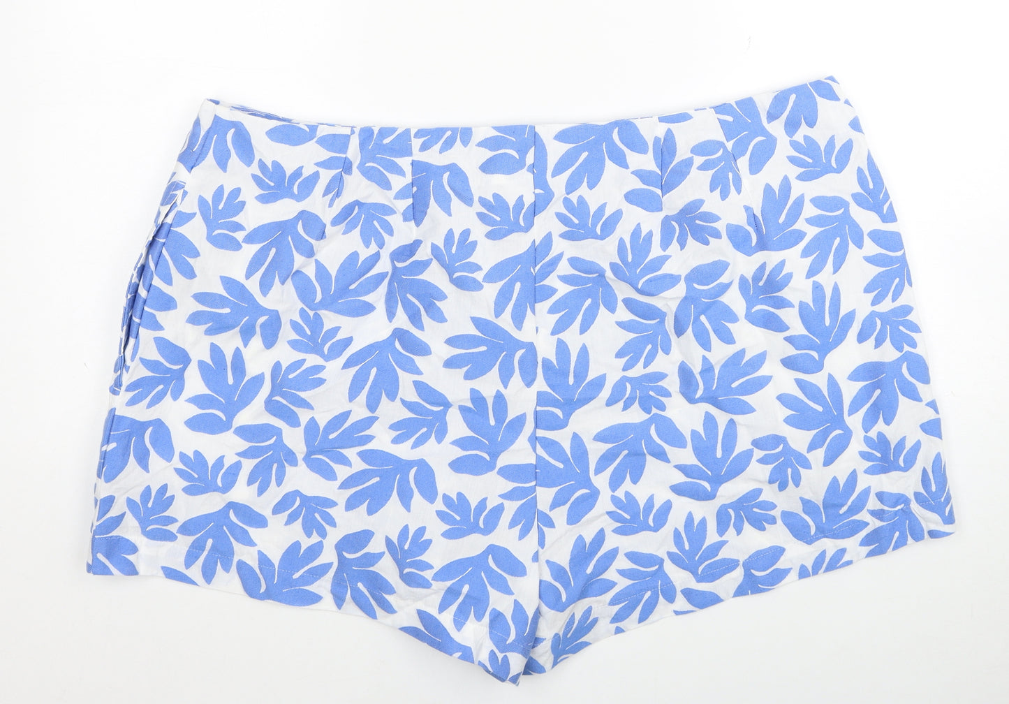Marks and Spencer Womens Blue Geometric Cotton Hot Pants Shorts Size 22 Regular Zip - Leaf Pattern