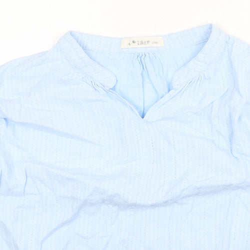 Preworn Womens Blue Cotton Basic T-Shirt Size L V-Neck - Crochet Trim