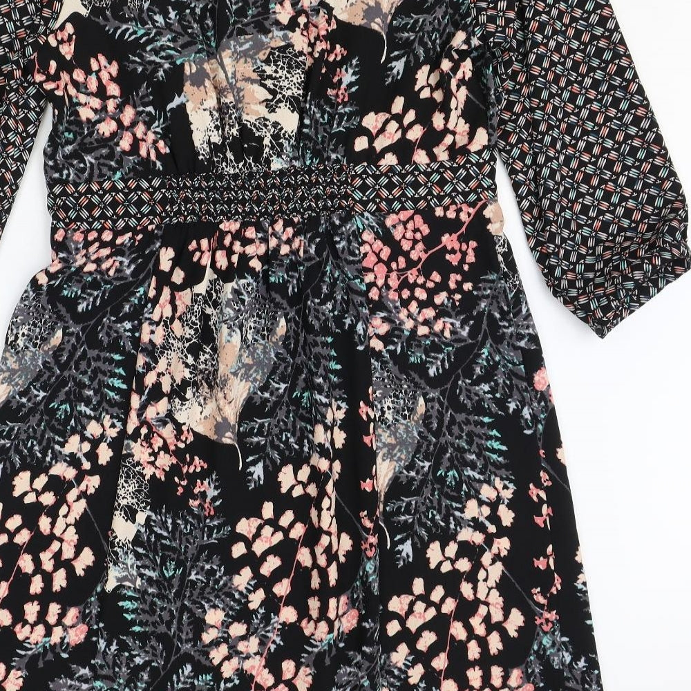 Marks and Spencer Womens Black Floral Polyester A-Line Size 12 V-Neck Pullover