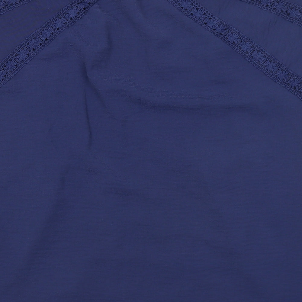 Preworn Womens Blue Polyester Basic T-Shirt Size M Scoop Neck - Lace Details