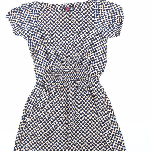 Yumi Girls Pink Geometric Polyester A-Line Size 9 Years Boat Neck Pullover - Love Heart