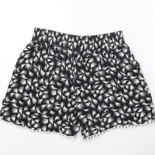 Preworn Womens Black Geometric 100% Cotton Bermuda Shorts Size L Regular Tie