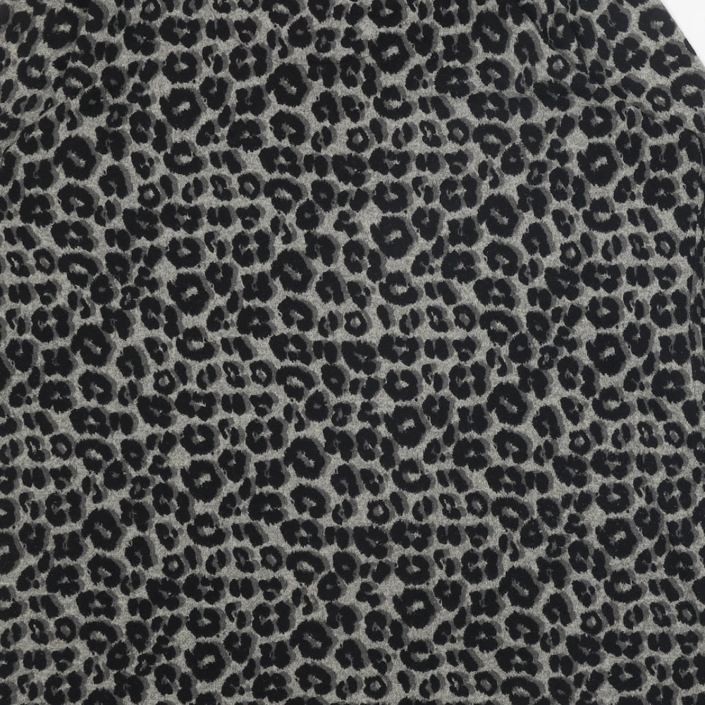 Marks and Spencer Womens Black Animal Print Viscose Basic T-Shirt Size 20 Round Neck - Leopard Pattern