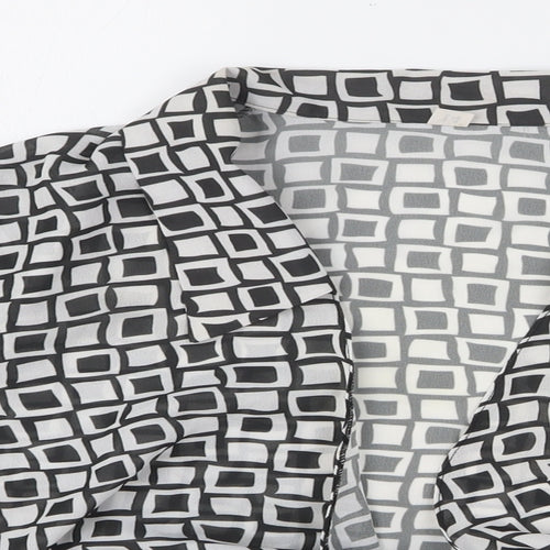 Preworn Womens Black Geometric Polyester Cropped Blouse Size 14 Collared