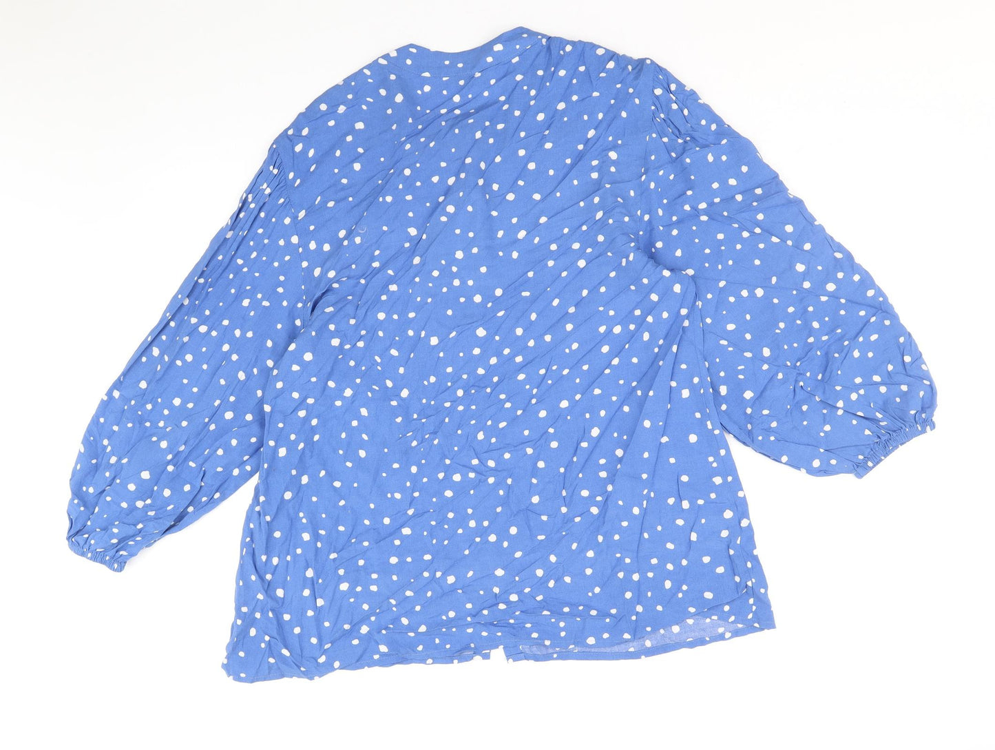 Preworn Womens Blue Geometric Viscose Basic Button-Up Size S Round Neck