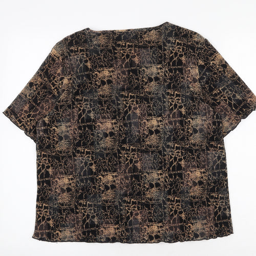 Preworn Womens Black Geometric Polyester Basic T-Shirt Size M Round Neck
