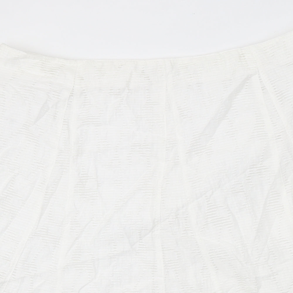 Classic Womens White Viscose Swing Skirt Size 22 Zip
