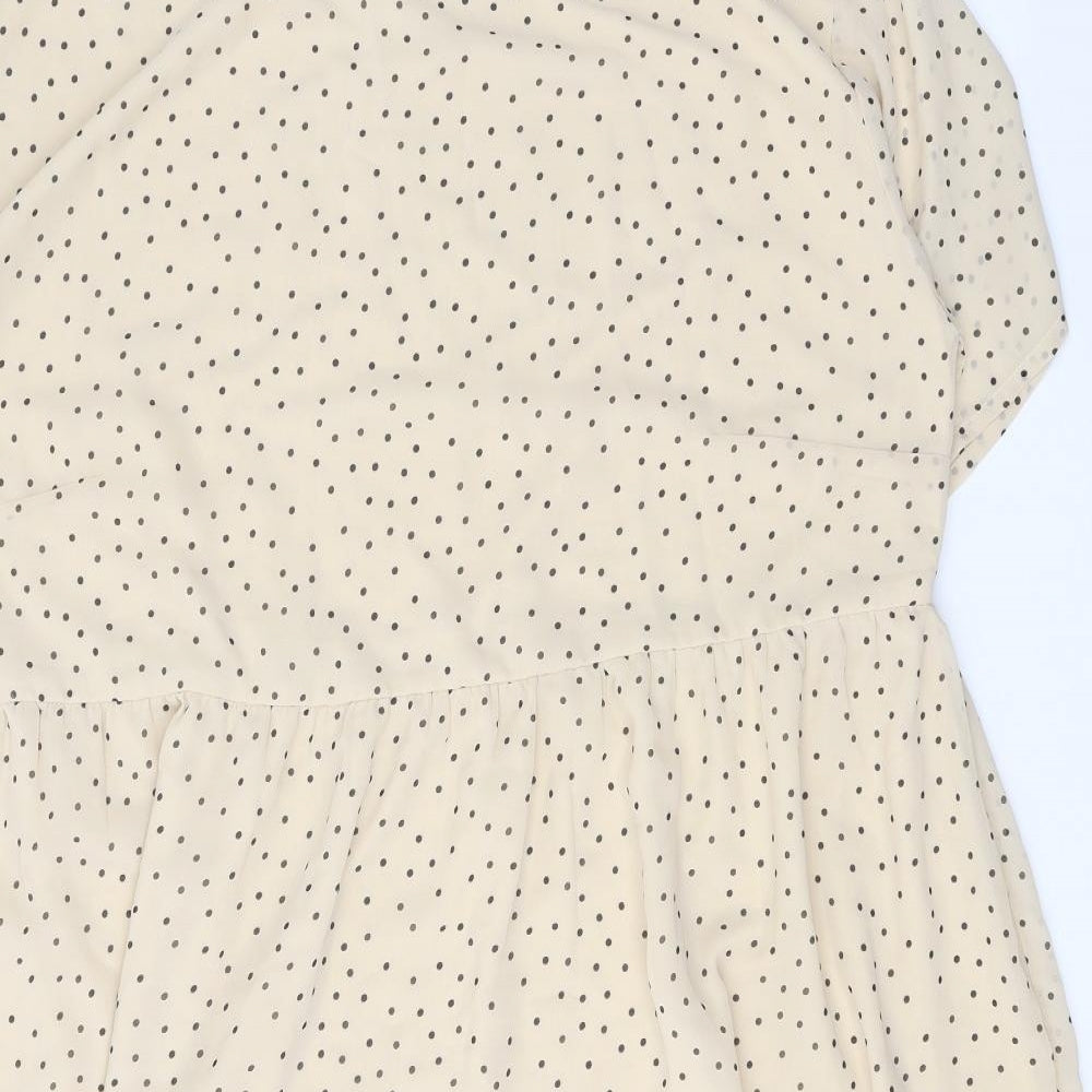 Wednesday's Girl Womens Beige Polka Dot Polyester Shift Size 22 Round Neck Button