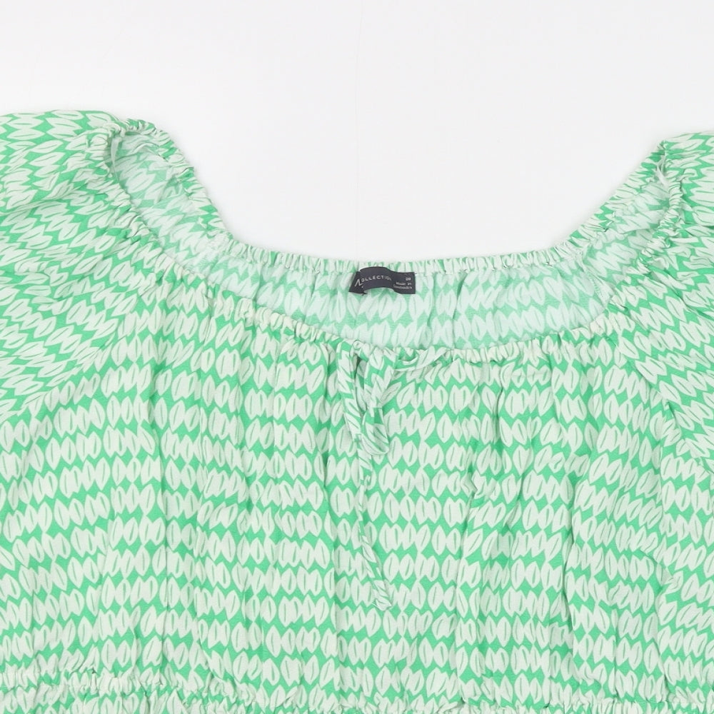 Marks and Spencer Womens Green Geometric Viscose Basic Tank Size 20 Round Neck