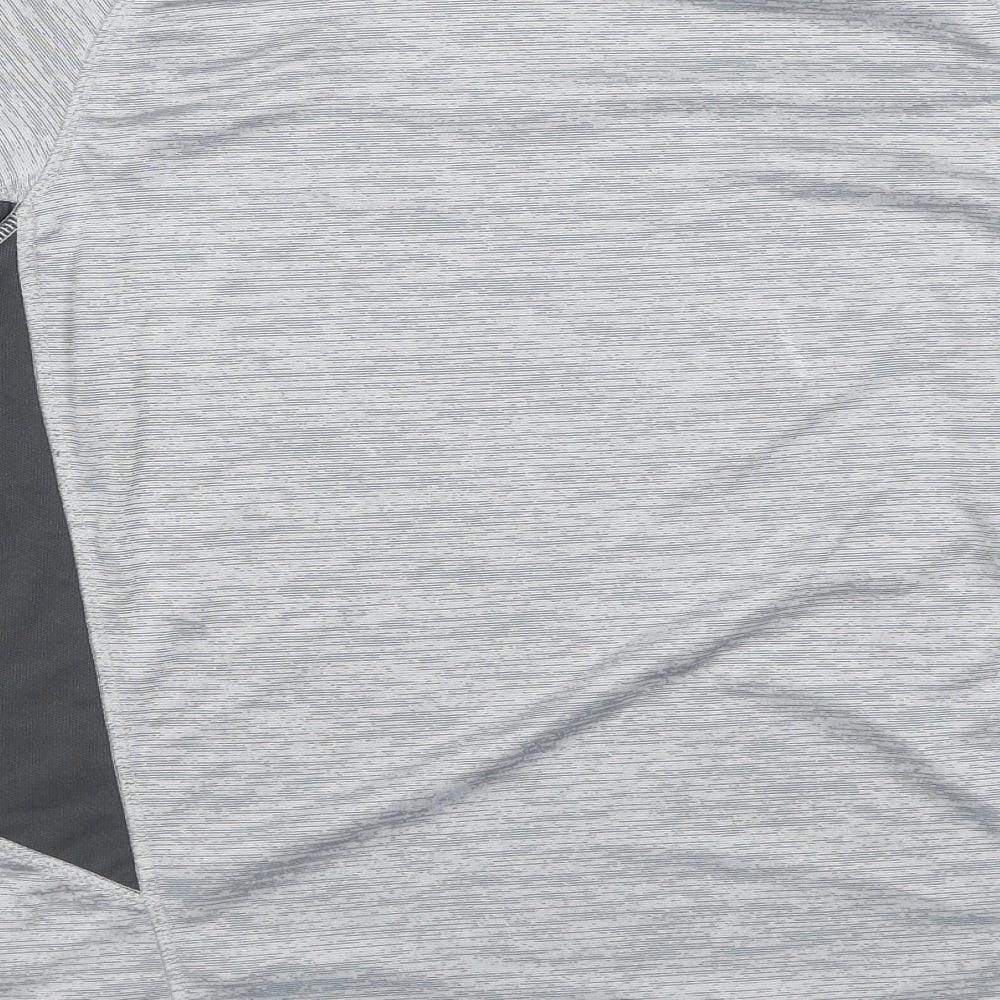 Workout Mens Grey Polyester Basic T-Shirt Size M Scoop Neck Pullover
