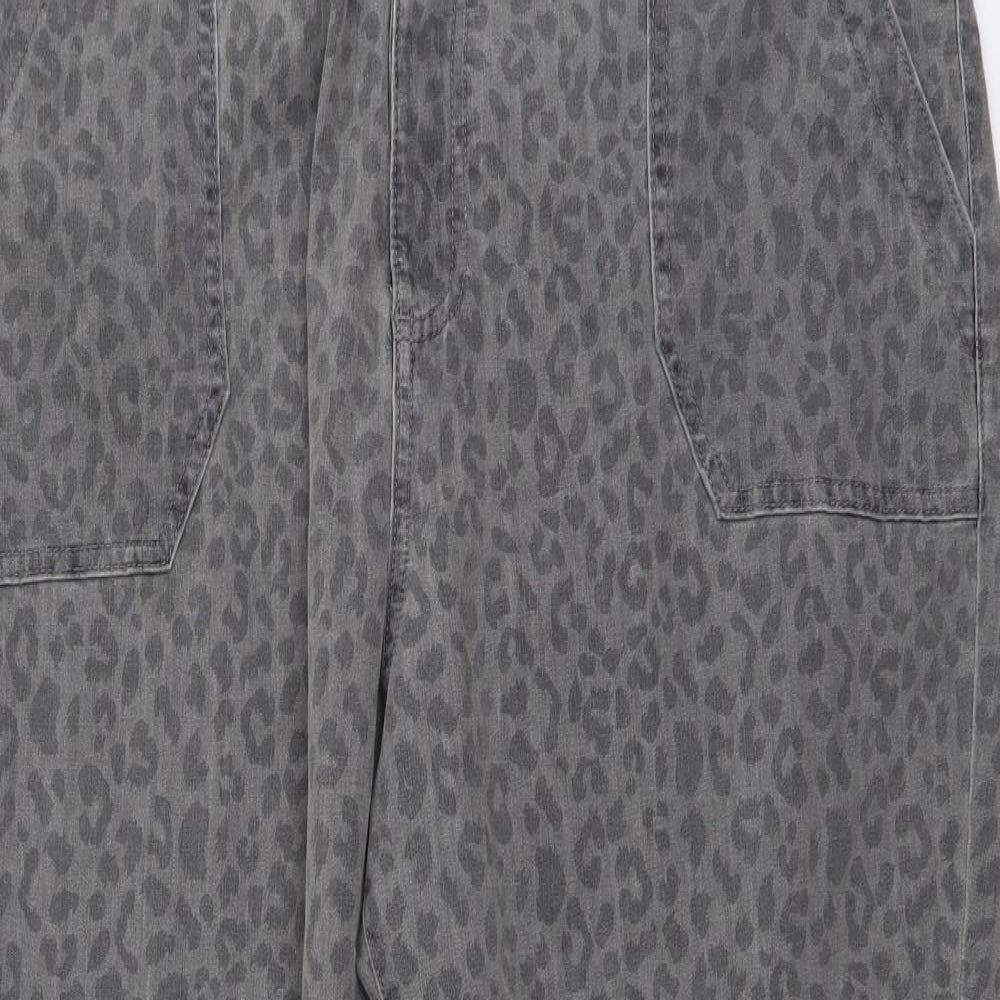 Marks and Spencer Womens Grey Animal Print Cotton Tapered Jeans Size 20 L25 in Regular Button - Leopard Print