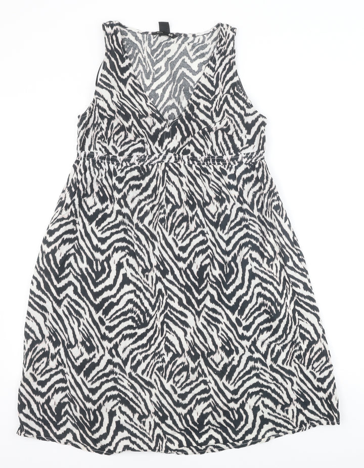 H&M Womens Black Animal Print 100% Cotton A-Line Size S V-Neck Pullover - Zebra Print