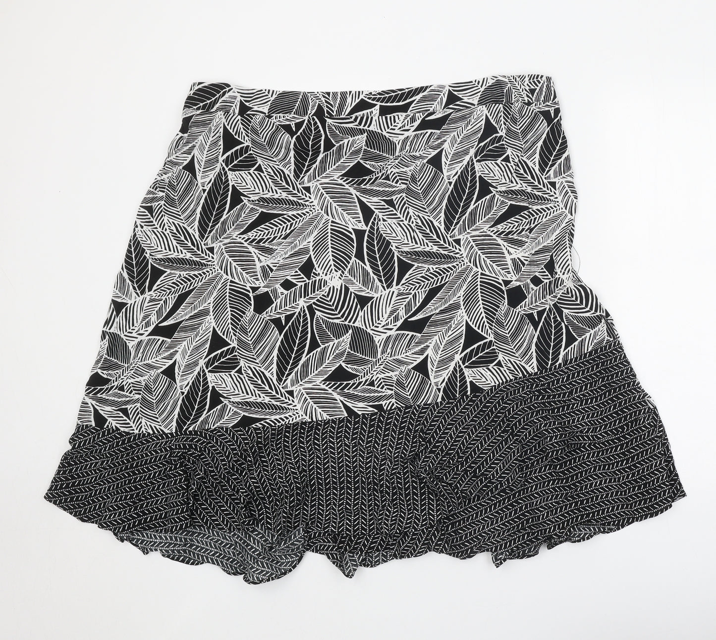 Bonmarché Womens Black Geometric Polyester Swing Skirt Size 41 in