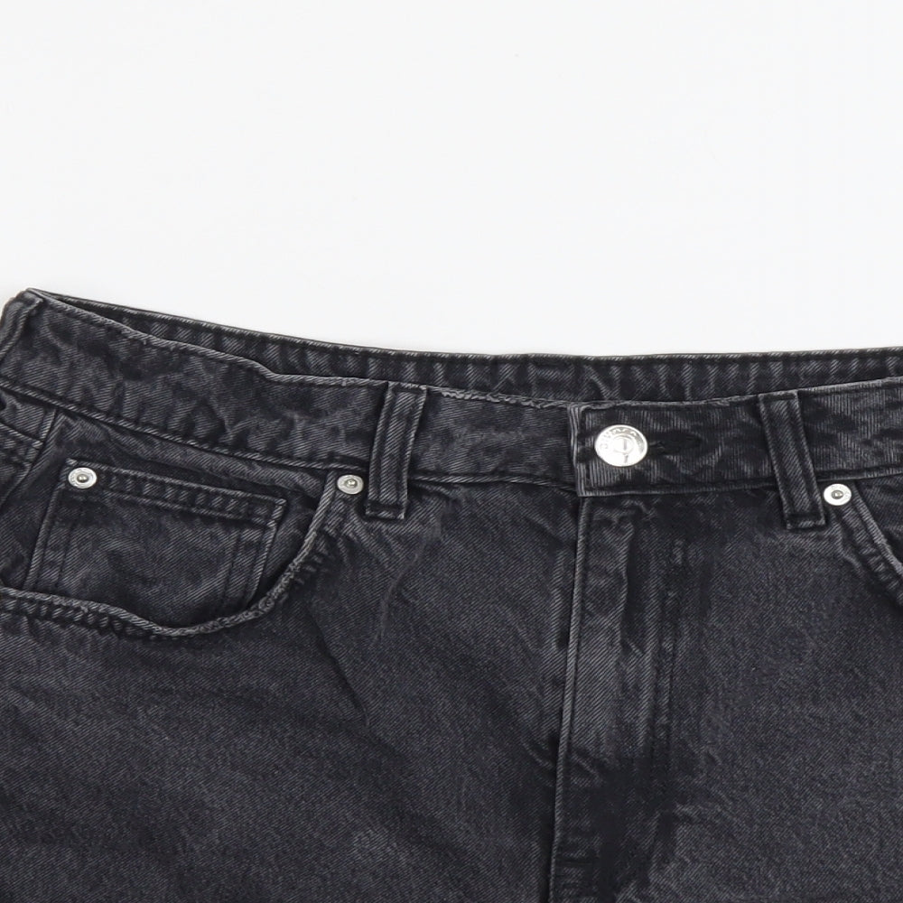 H&M Womens Grey Cotton Boyfriend Shorts Size L L3 in Regular Button