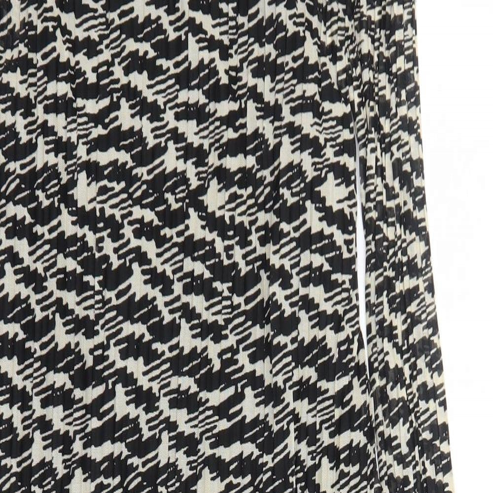 Marks and Spencer Womens Black Geometric Polyester A-Line Size 12 Boat Neck Pullover