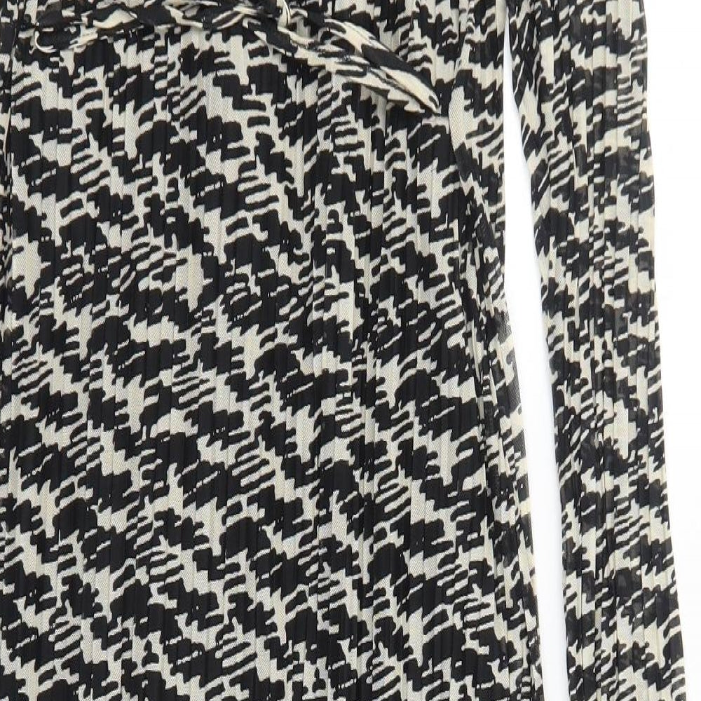 Marks and Spencer Womens Black Geometric Polyester A-Line Size 12 Boat Neck Pullover