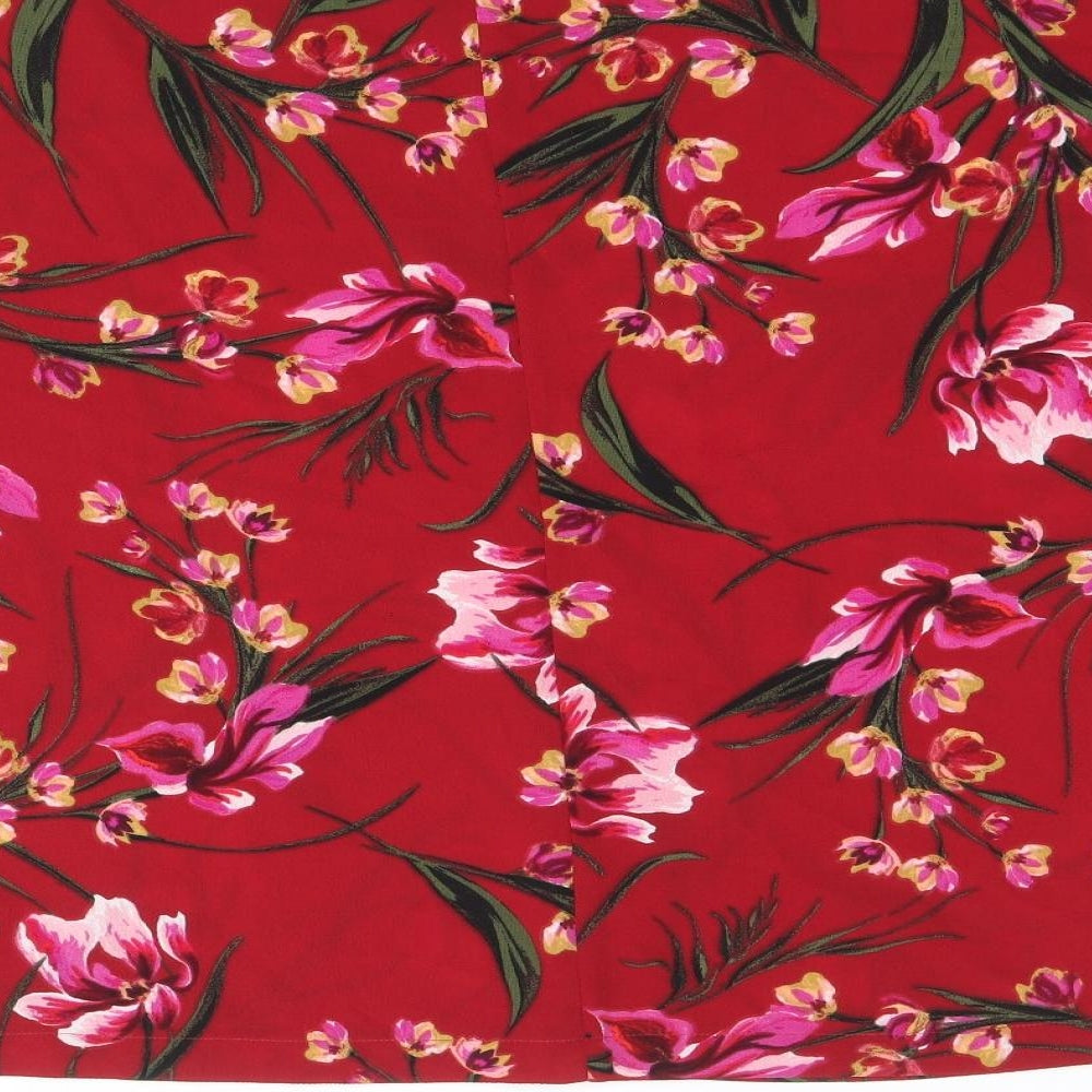 Marks and Spencer Womens Red Floral Polyester Basic T-Shirt Size 16 Round Neck