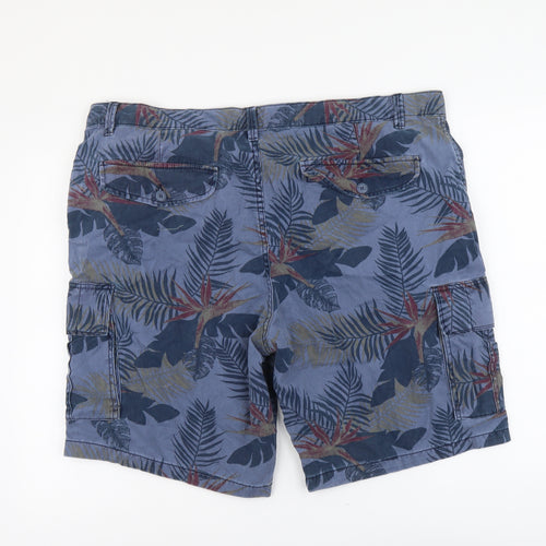 TU Mens Blue Floral Cotton Cargo Shorts Size 42 in L10 in Regular Button