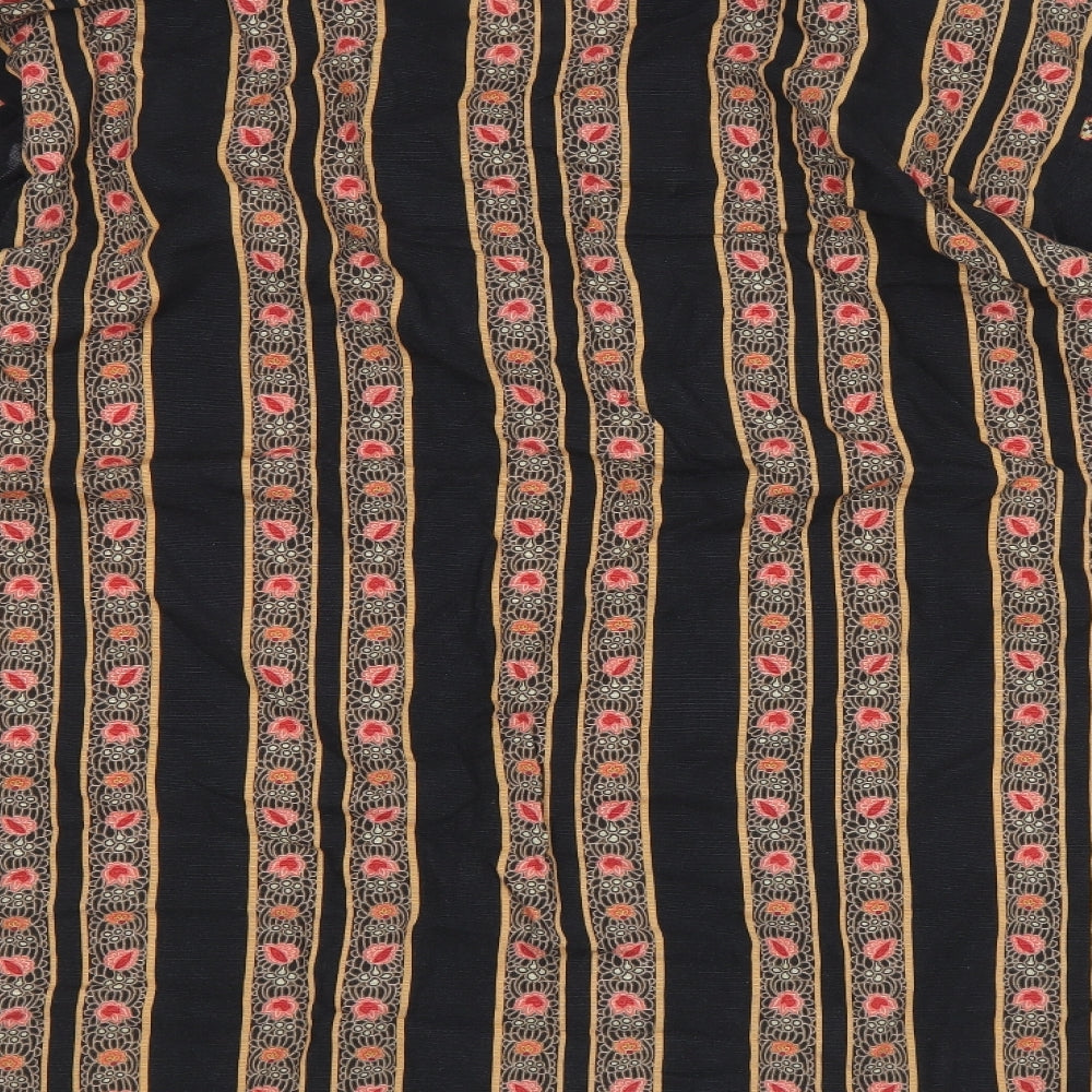 Ethnic Womens Black Geometric Cotton Shift Size M V-Neck Pullover