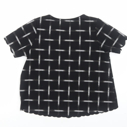New Look Womens Black Geometric Polyester Basic T-Shirt Size 6 Round Neck