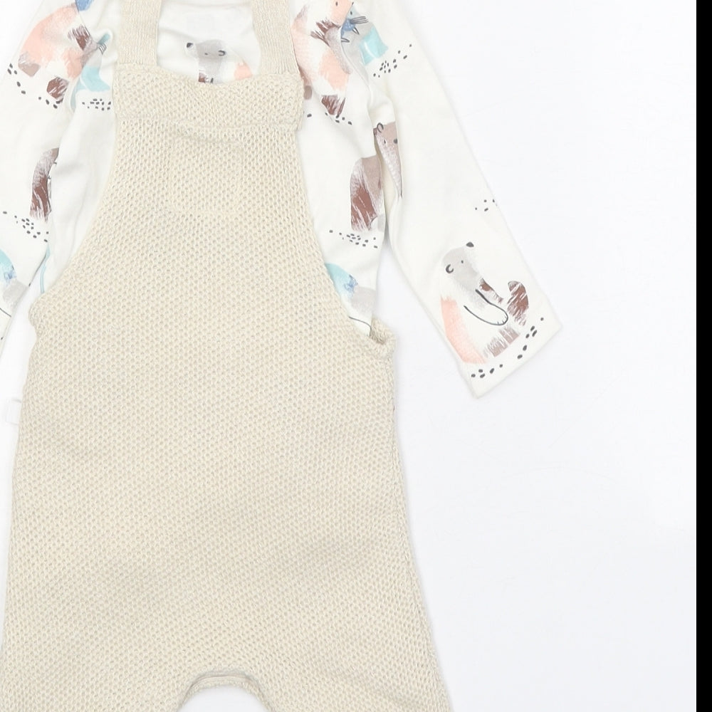 F&F Baby Beige Geometric 100% Cotton Babygrow One-Piece Size 0-3 Months Button - Embroidered Appliqués