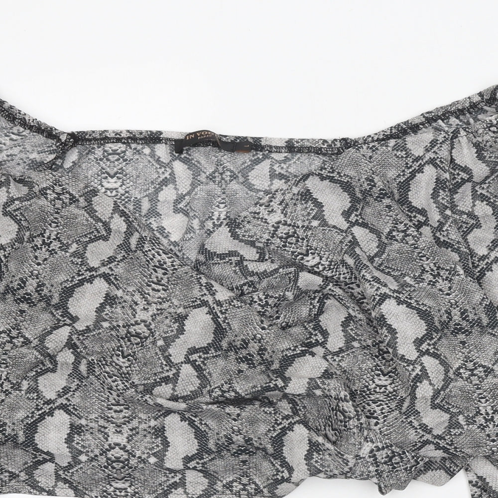 In Vogue Womens Grey Animal Print Polyester Cropped Blouse Size L Off the Shoulder - Snake Print