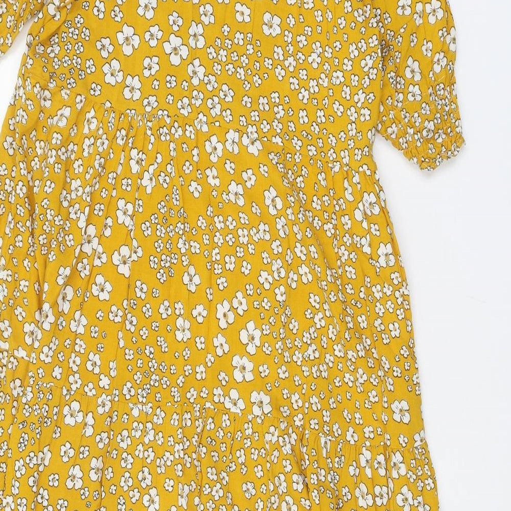 Preworn Womens Yellow Floral Polyester A-Line One Size Round Neck Pullover