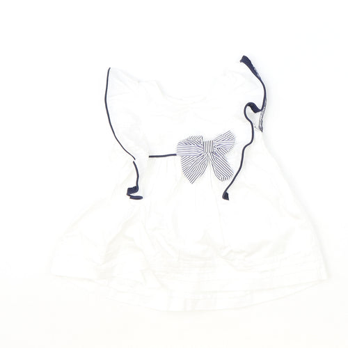 Preworn Baby Ivory 100% Cotton Basic Blouse Size Newborn Round Neck Button