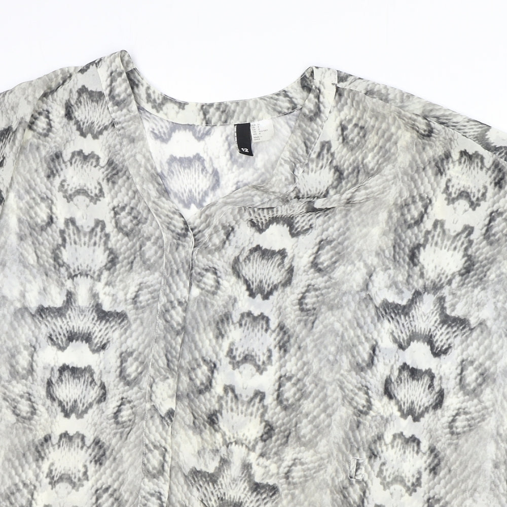 H&M Womens Grey Geometric Polyester Basic Blouse Size 12 V-Neck