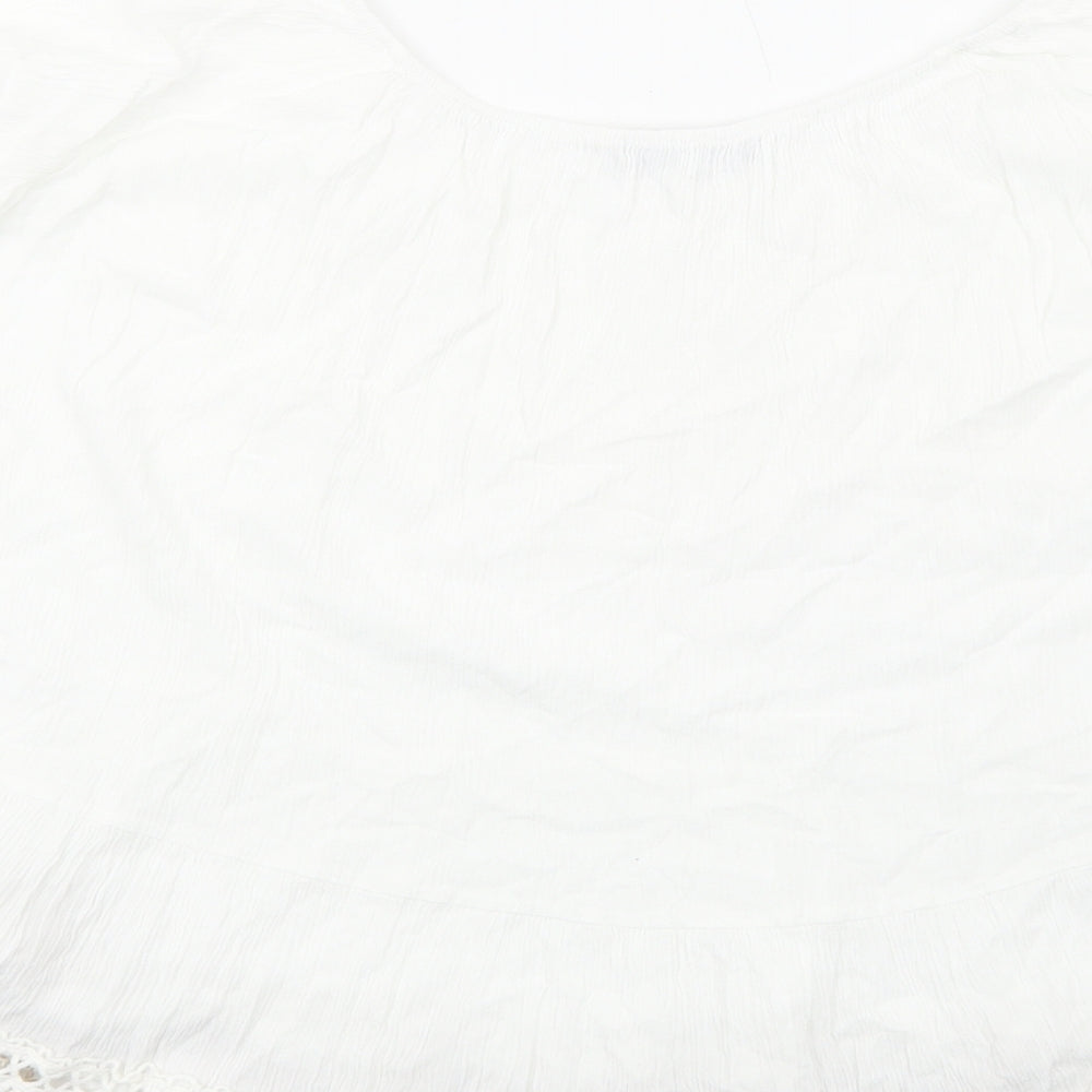 Calzorie Womens White Viscose Basic T-Shirt Size M Round Neck