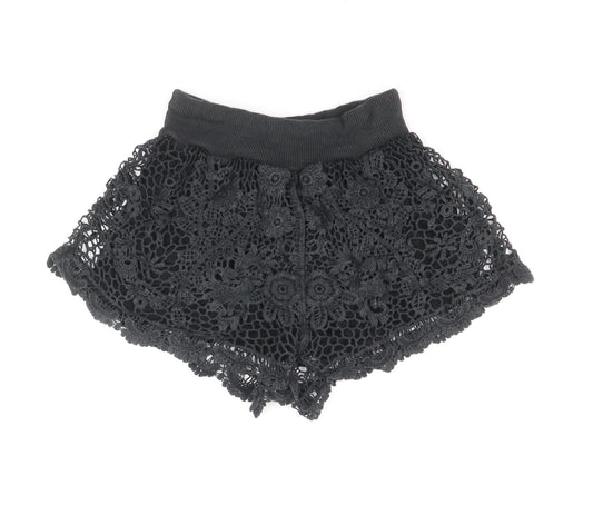 Preworn Girls Black Cotton Boyfriend Shorts Size 6 Years Regular