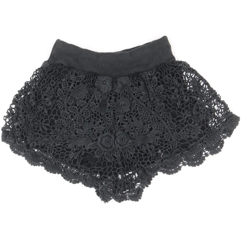 Preworn Girls Black Cotton Boyfriend Shorts Size 6 Years Regular