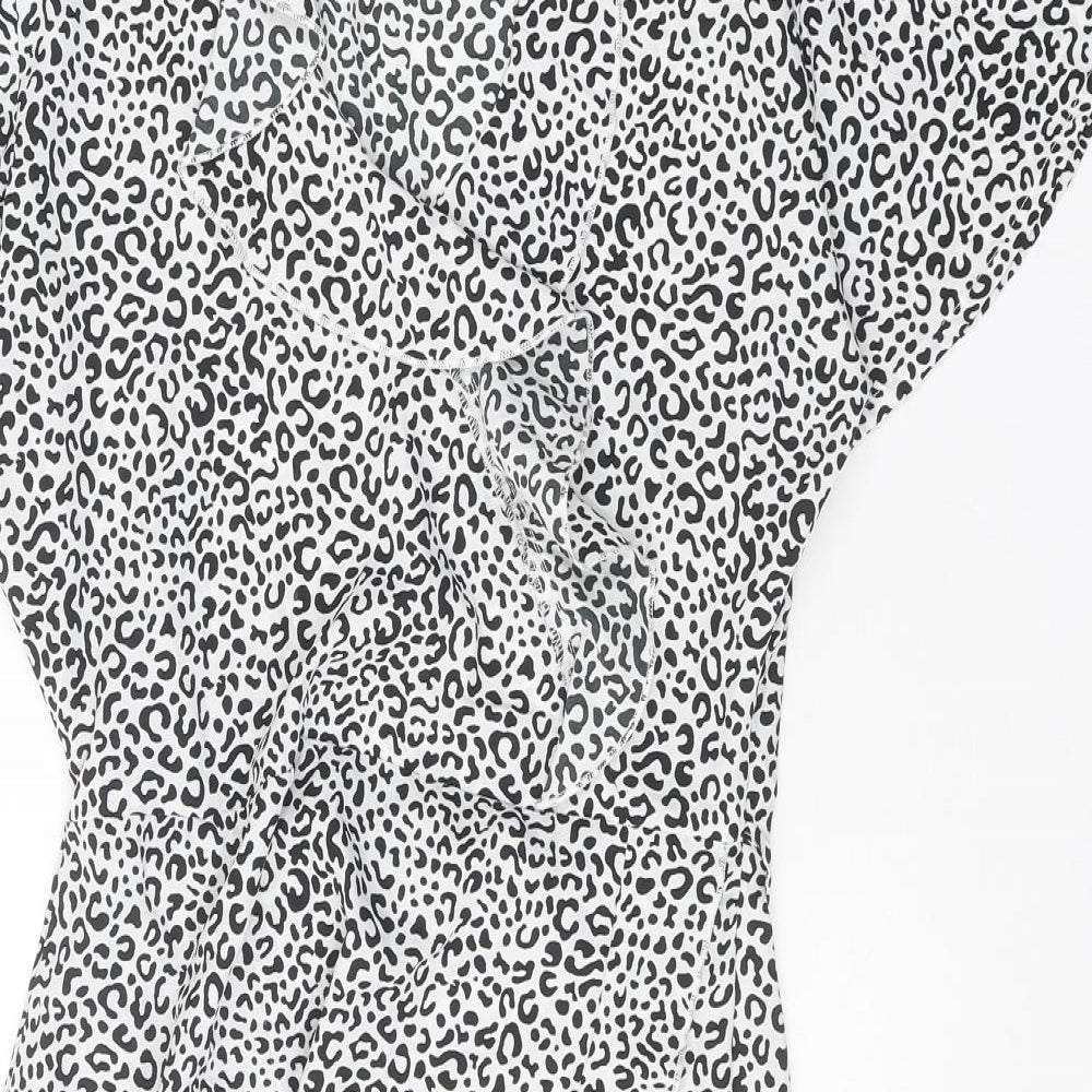 Boohoo Womens White Geometric Polyester A-Line Size 10 V-Neck Zip