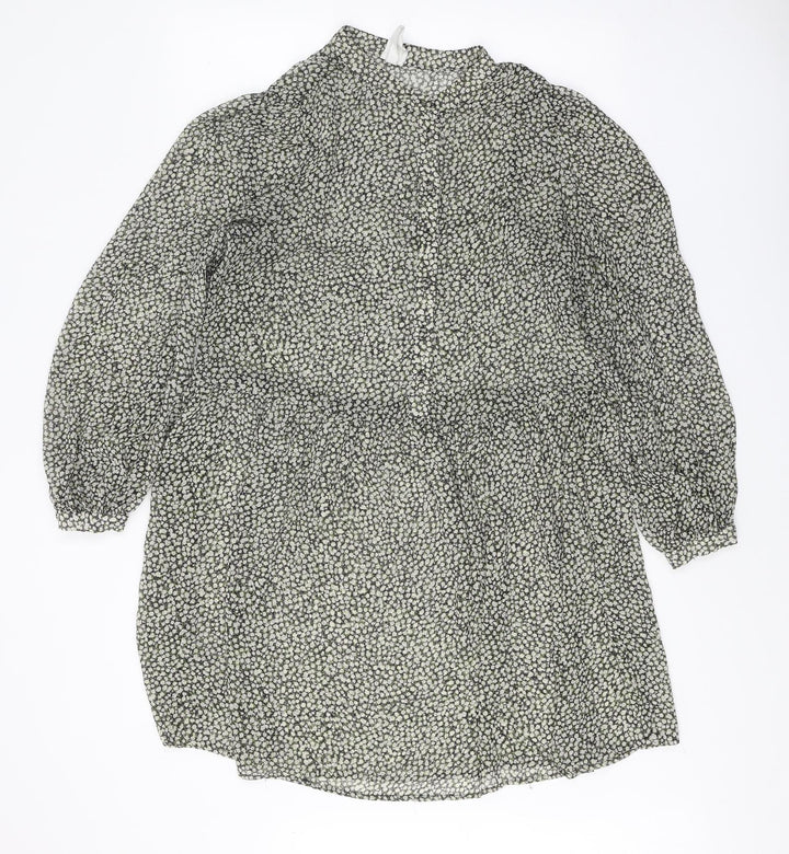 H&M Womens Green Geometric Polyester Shift Size L Round Neck Button