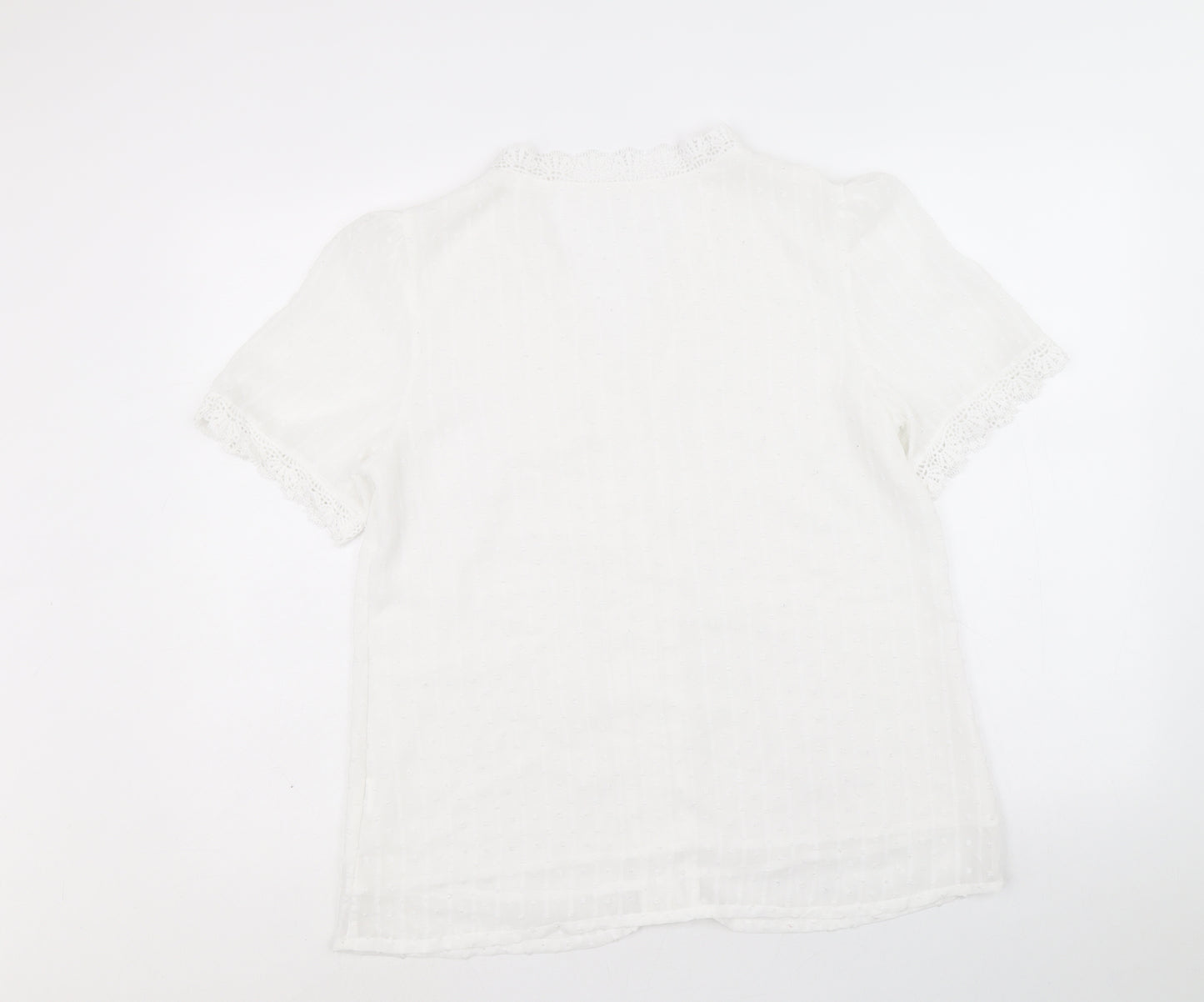 Preworn Womens White Polyester Basic T-Shirt Size M V-Neck - Lace Trim