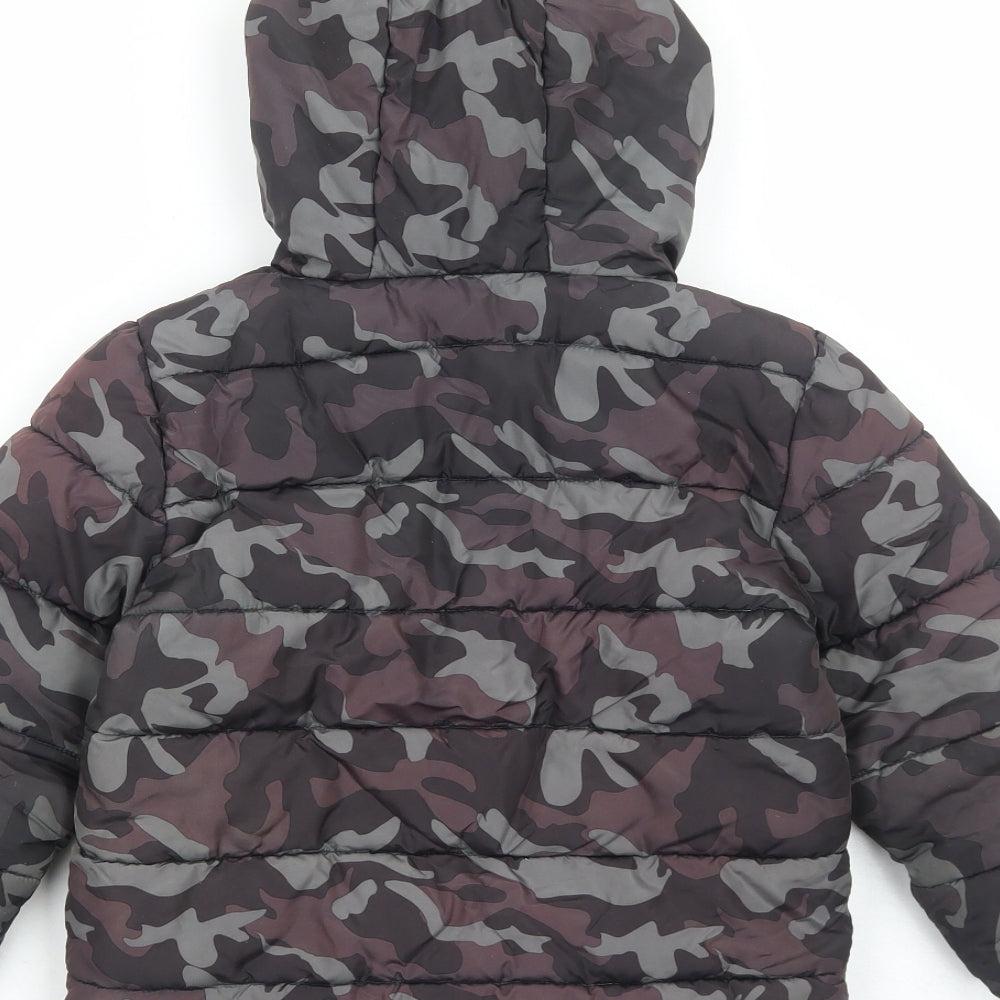 Nutmeg Boys Grey Camouflage Quilted Jacket Size 4-5 Years Zip