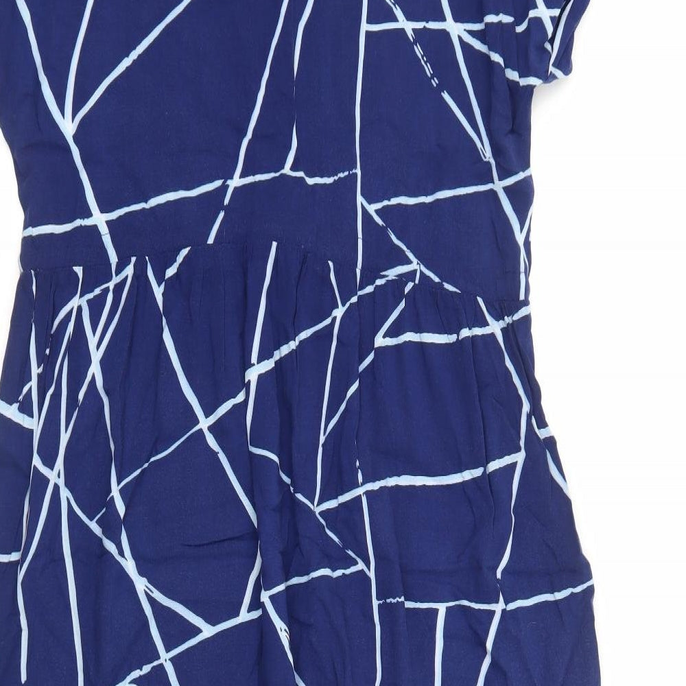 Emerco Womens Blue Geometric Viscose Trapeze & Swing Size 18 V-Neck Pullover