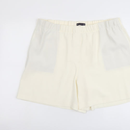 Marks and Spencer Womens Ivory Polyester Basic Shorts Size 20 L5 in Regular Pull On